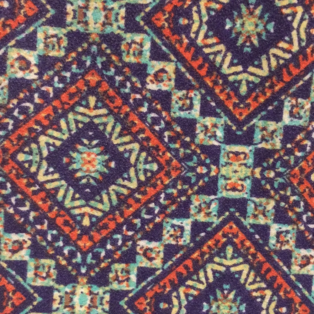 Lularoe tall and curvy leggings